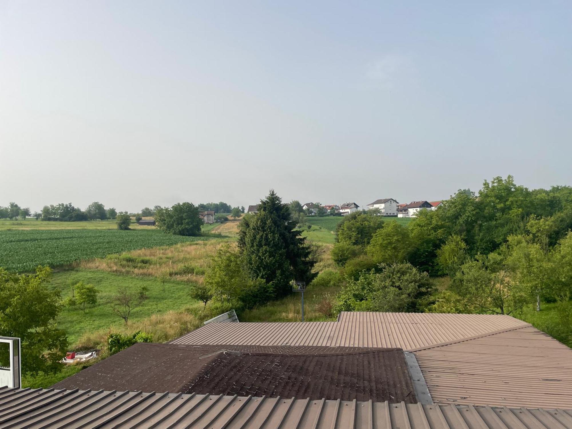 Vila Milka - Balkon - Besplatan Parking - Samostalna Prijava Karlovac Exterior foto